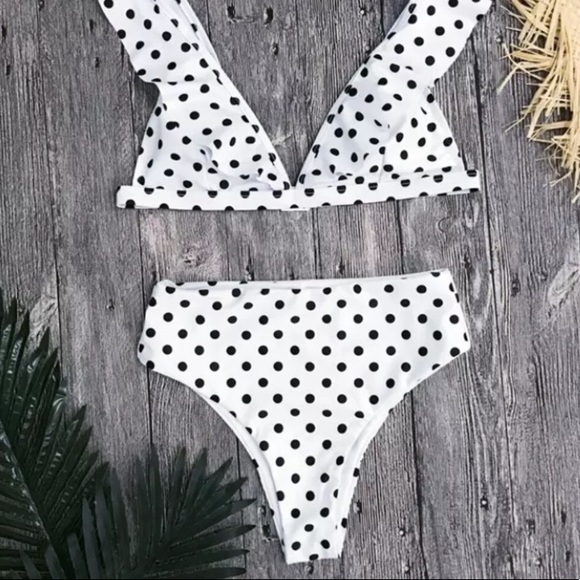 2 LEFT! 5⭐️ Miranda White Polka Dot Bikini - Picture 7 of 8